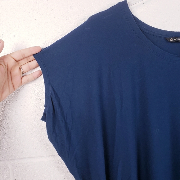 Athleta Threadlight Asymmetrical Relaxed Tee Modal Short Sleeve Crewneck Blue L - Picture 5 of 8
